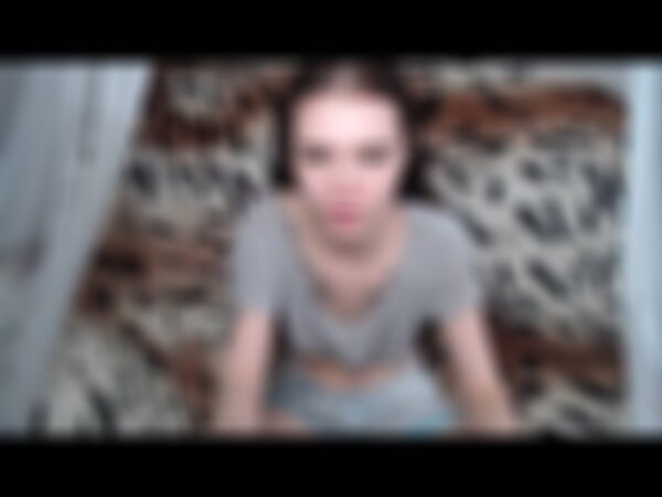 _sherlyn Webcam Show