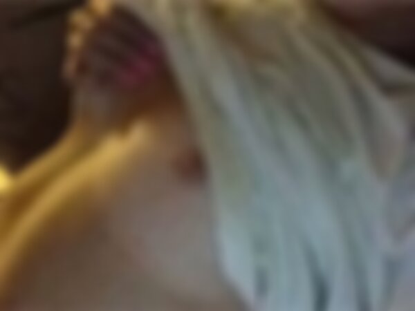 Awesomeblondeee Pussy Lips